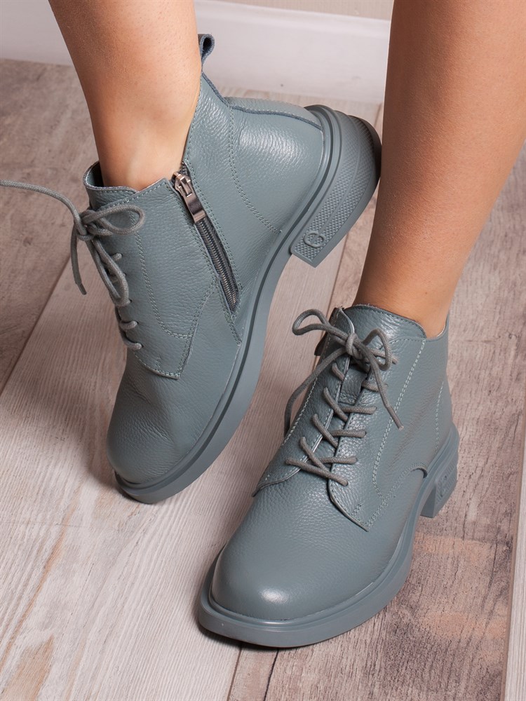 Спортивные ботинки женские демисезонные