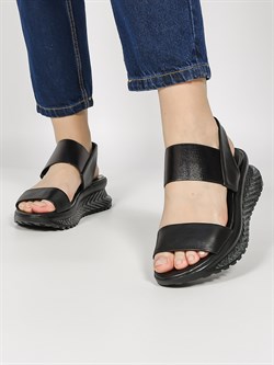 Босоножки на выход и на каждый день - фото 129710