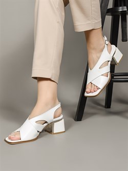 Босоножки на выход и на каждый день - фото 129782