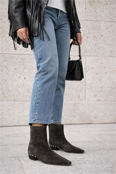 Женские ботинки оптом по России — модели с высокой продажей - фото 130382