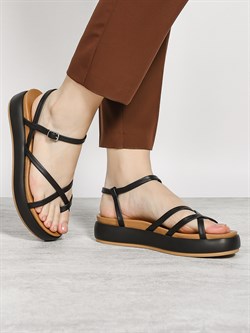 Босоножки на выход и на каждый день - фото 130926