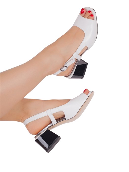 Босоножки - фото 84457