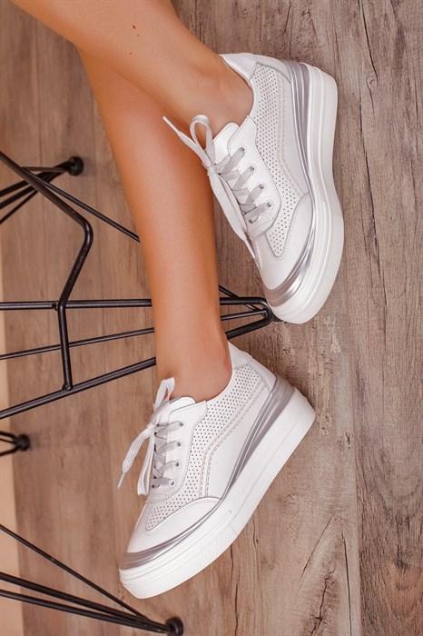 Кроссовки - фото 95515