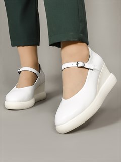 Туфли модельные на выход и на работу